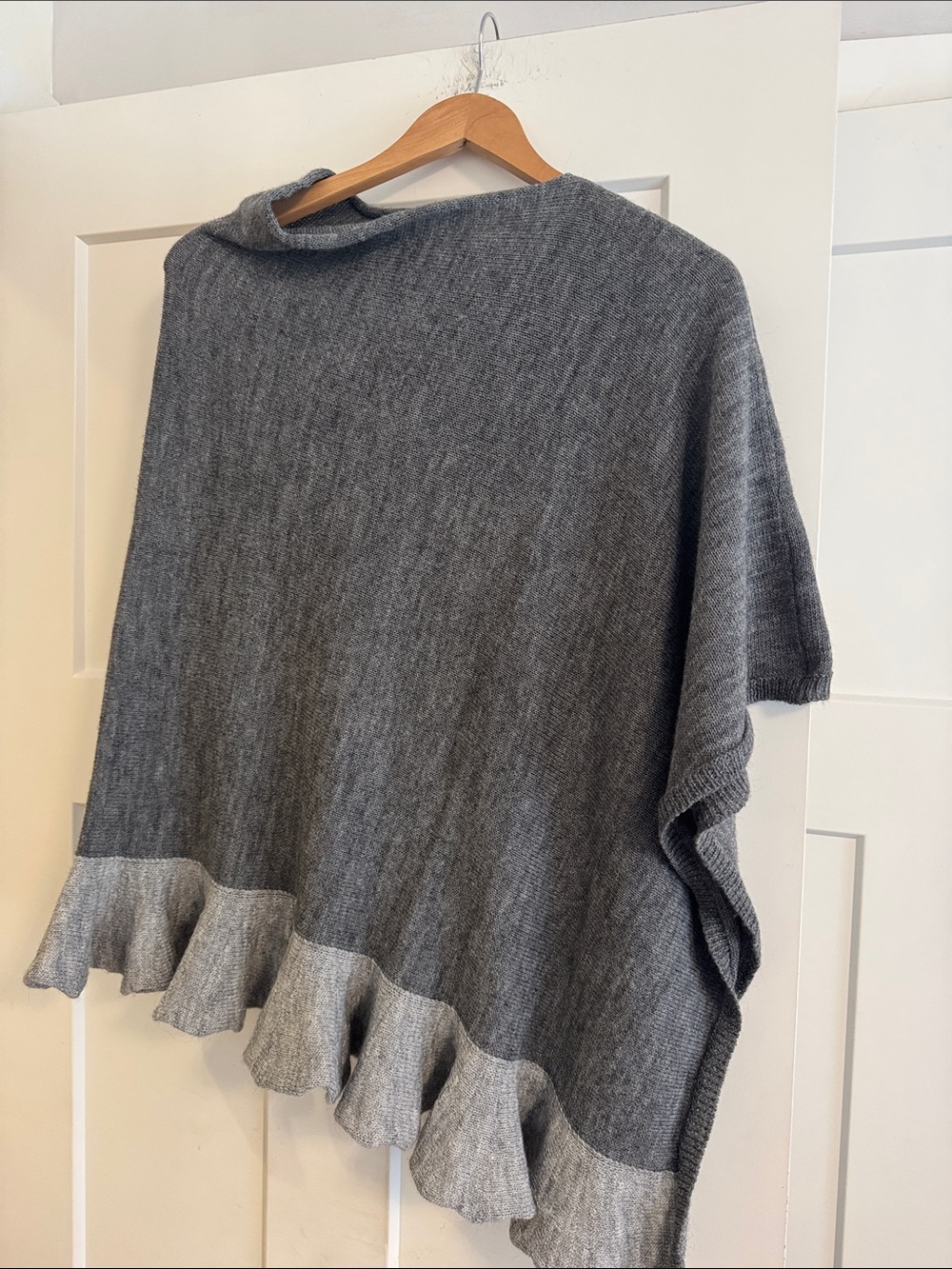 Gray Ruffle-Hem Poncho Sweater - Women